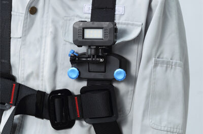 ハーネスに装着できるLEDライト